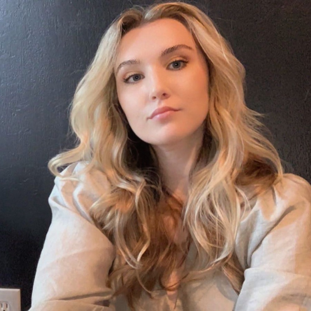 Meet your Posher, Mandy